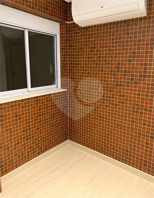 Apartamento à venda no Condomínio Family Garden, Chácara Inglesa, SBC, com 127 m², 3 suítes, varanda gourmet com churrasqueira a carvão, móveis planejados, ar-condicionado, 2 vagas cobertas e lazer completo.