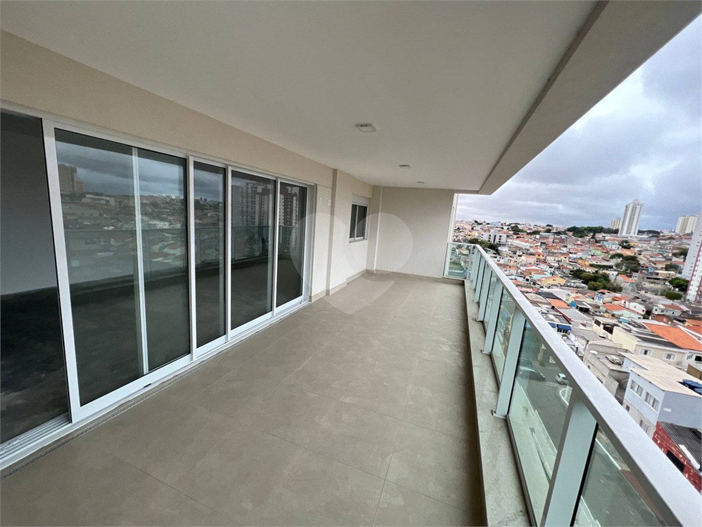 APARTAMENTO ALTO PADRÃO 3 SUÍTES 3 VAGAS VARANDA GOURMET ANÁLIA FRANCO.