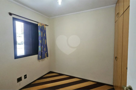 Apartamento à venda | 72 m² | 3 quartos (1 suíte) | 1 vaga | Próximo ao Metrô Saúde