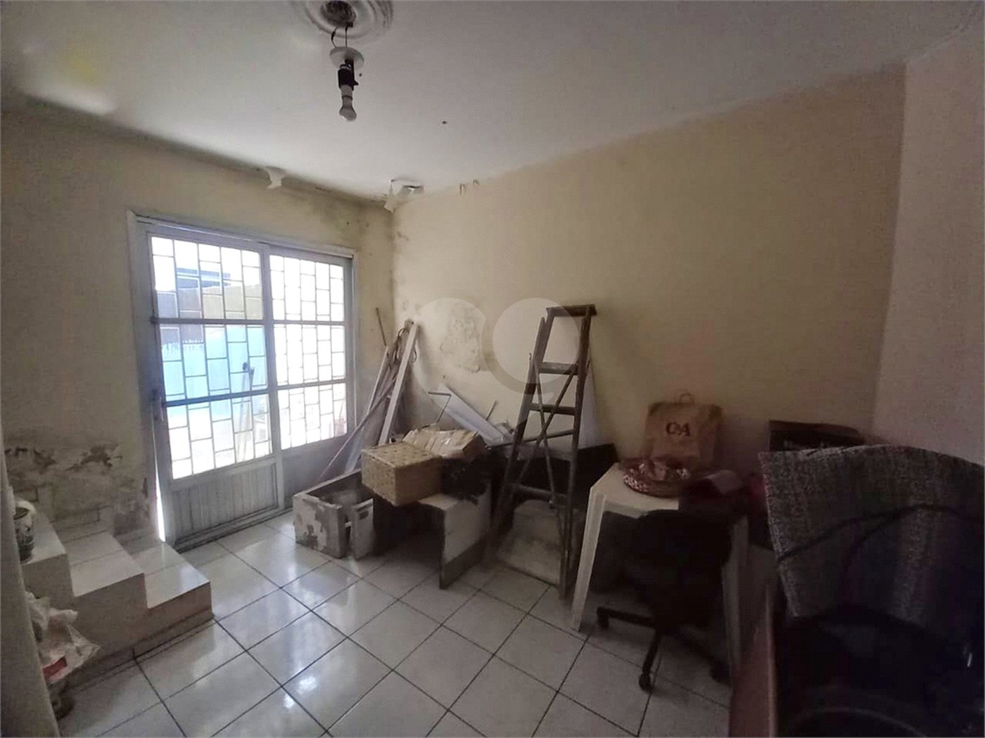 Casa terrea com 6 quartos, 2 vagas na Vila Brasilina