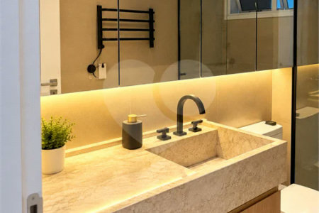 Apartamento à venda com 4 quartos, sendo 1 suíte, em Alto da Boa Vista, São Paulo, SP