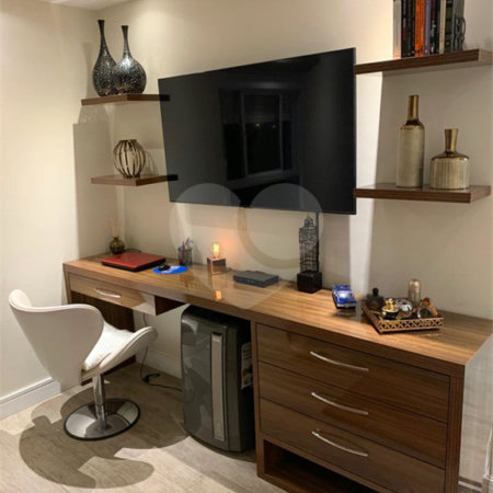 Apartamento à Venda na Mooca com 3 Suítes, Varanda Gourmet e 4 Vagas — 204m² no Condomínio Luzes da Mooca (Aceita Pet e Estuda Permuta)