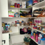 Casa à venda com 3 quartos, sendo 1 suíte,  no condomínio Villas de São Francisco I, São Paulo - SP