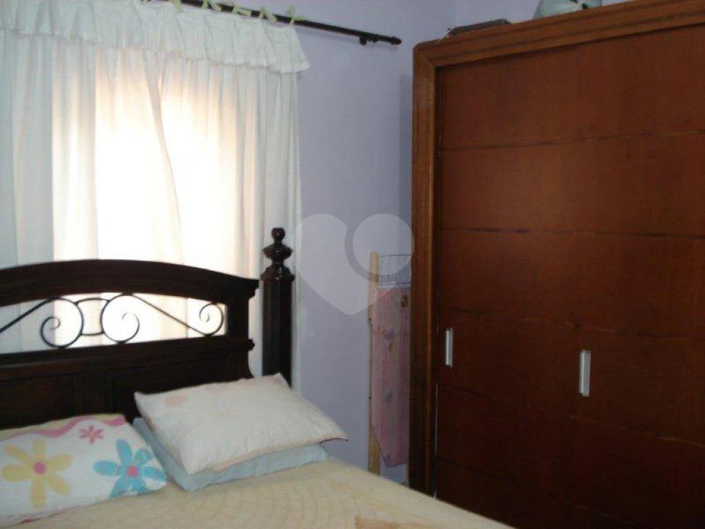 OPORTUNIDADE SOBRADO 3 Dormitórios. Ótima Localização e Fácil Acesso.