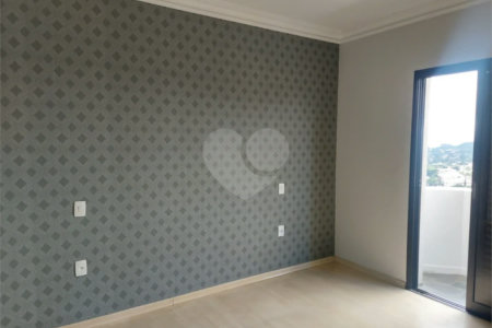 APARTAMENTO PARA LOCAÇÃO NA VILA LEOPOLDINA COM 03 DORM 1 SUITE E 02 VAGAS DE GARAGEM