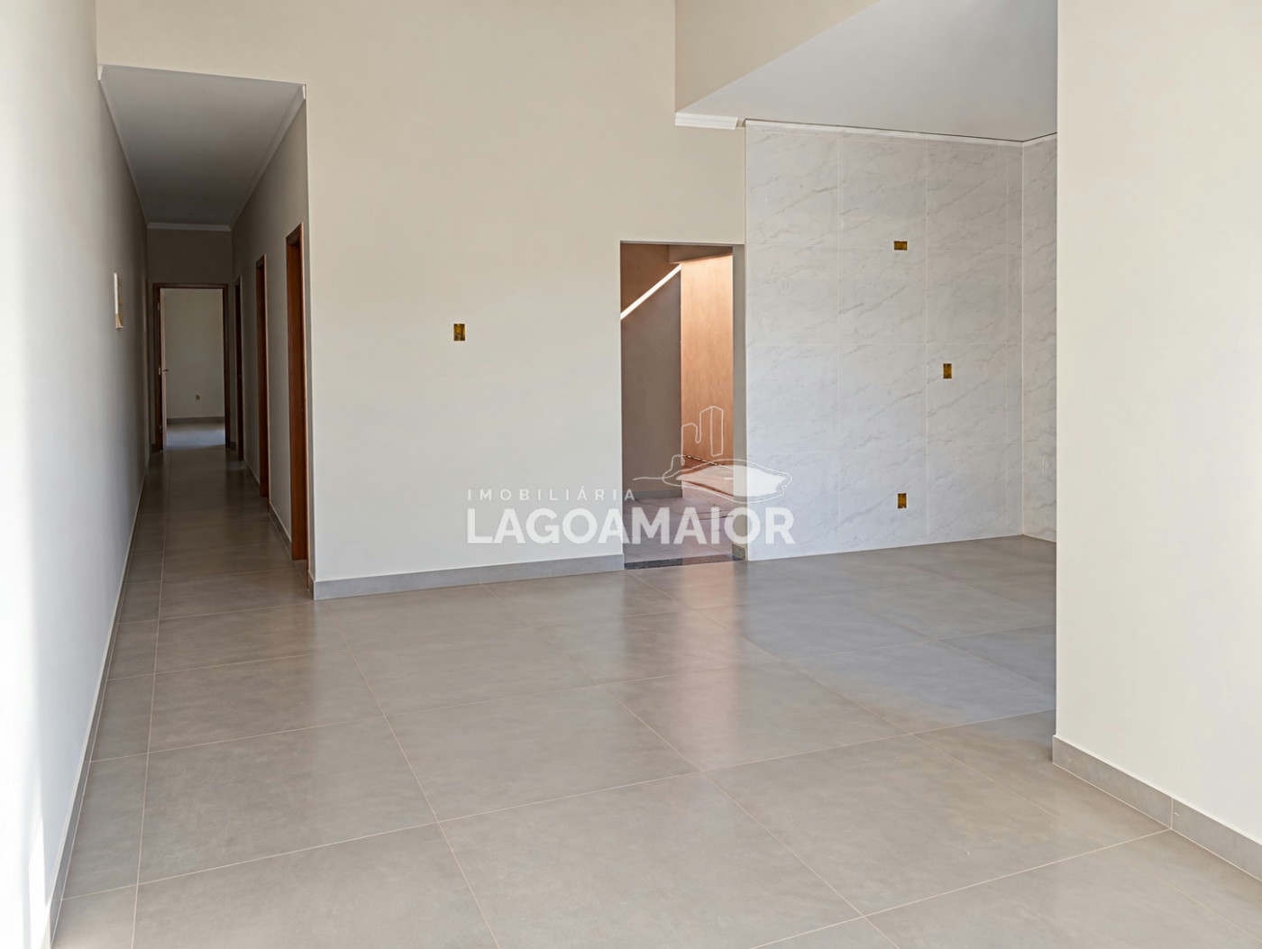 Casa à venda com 3 quartos, sendo 1 suíte, em Bela Vista da Lagoa, Três Lagoas - MS