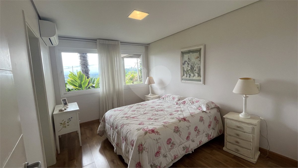 Casa a Venda no Condomínio Porto Atibaia com 4 dormitórios