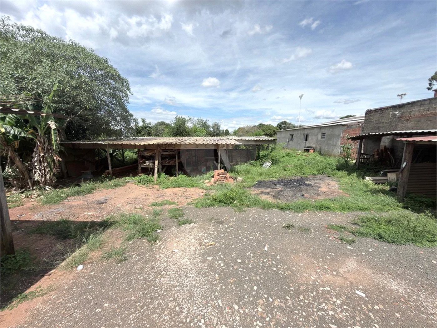 Terreno à venda – Bairro Santa Rita