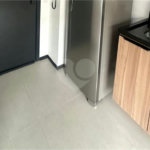 Studio de 28m2 mobiliado com sacada à venda na Bela Vista