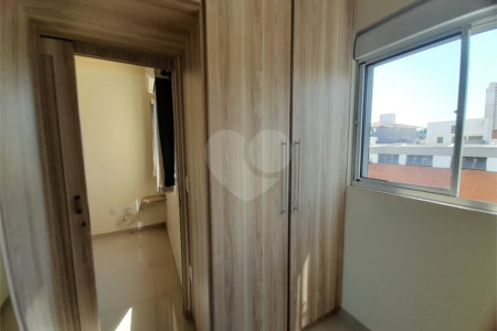 Apartamento à Venda ou para Locação no Edifício Marchal Estilo - São Carlos