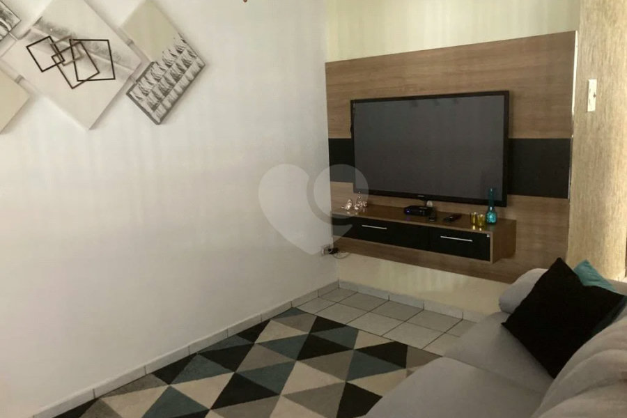Casa à venda no Condominio Bertolin II