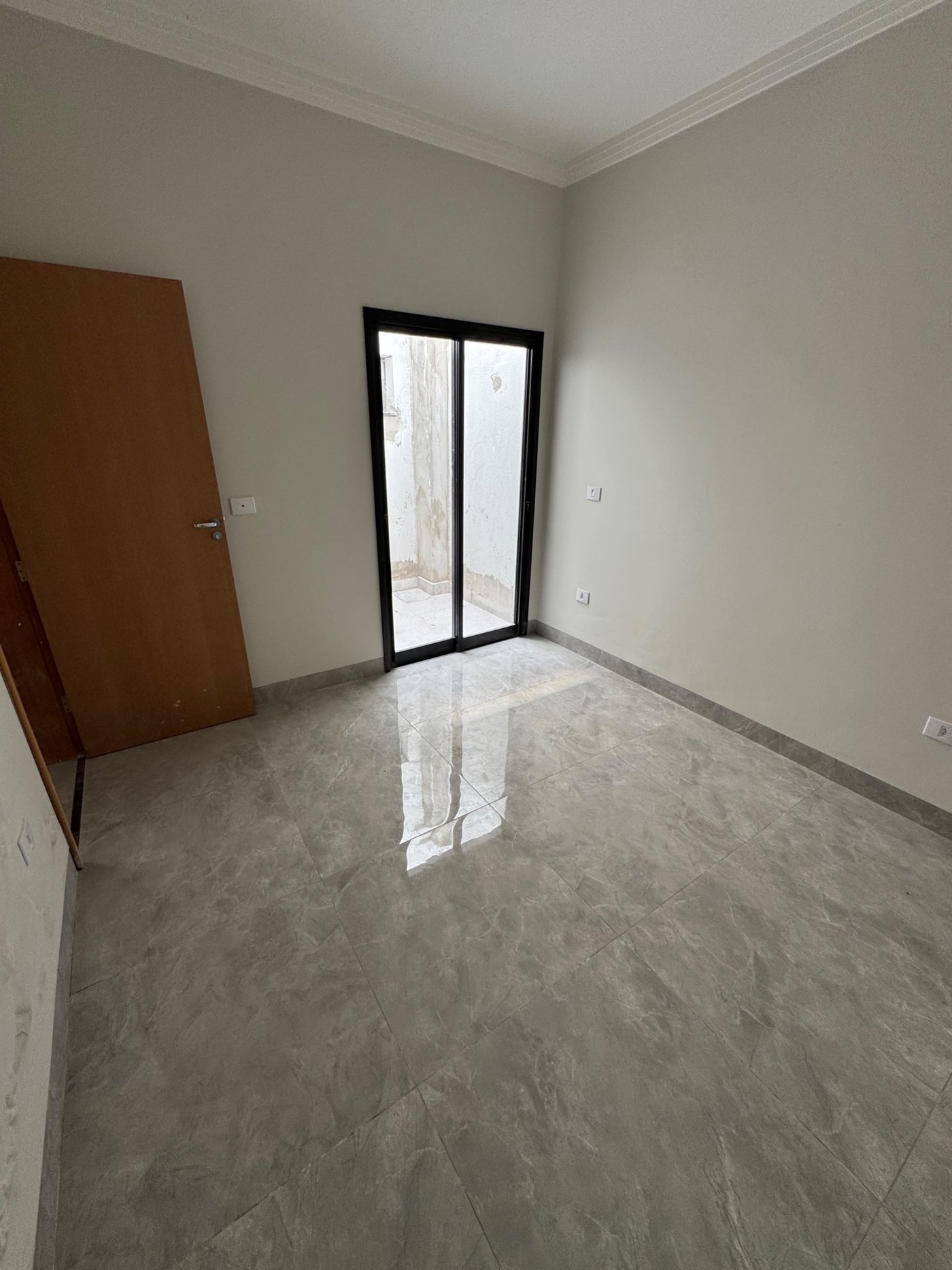 Casa para alugar com 3 quartos, sendo 1 suíte, em Jardim Bela Vista, Três Lagoas, MS