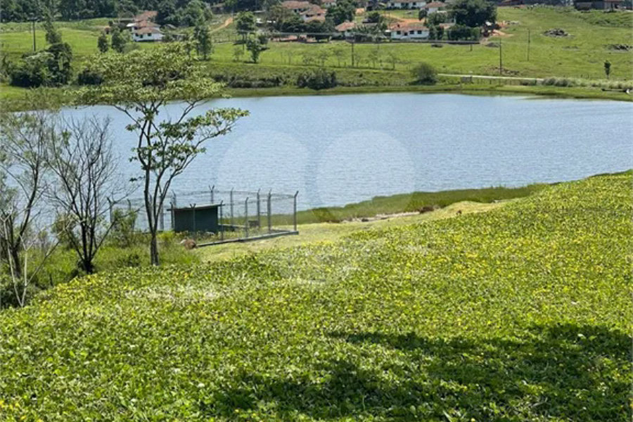 Terreno alto padrão à venda em Condomínio Serras Altas Poços de Caldas MG