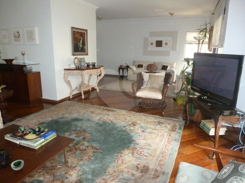 Apartamento à venda no Paraíso - 238 m² com 3 vagas