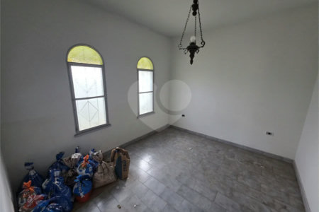 Casa Térrea à venda Jd. Nova São Carlos, 2 dormitórios