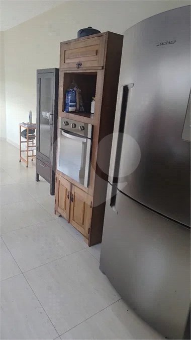 Casa à venda com 3 quartos, sendo 2 suítes, no condomínio Cafezal VI, Itupeva - SP