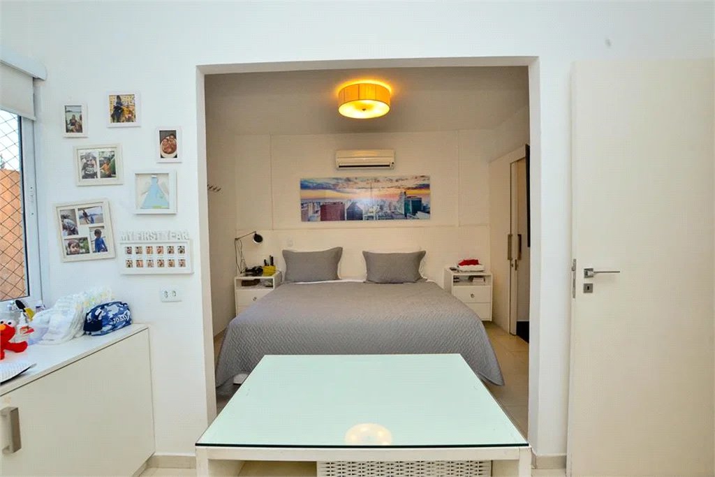 Cobertura à venda com 3 quartos, sendo 1 suíte, em Pinheiros, São Paulo, SP