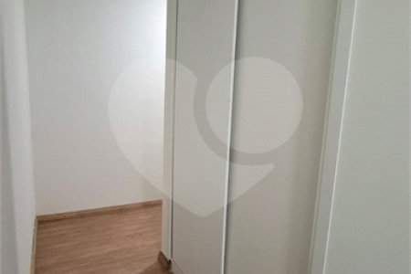 Casa Térrea de Alto Padrão à Venda – Próxima ao Shopping