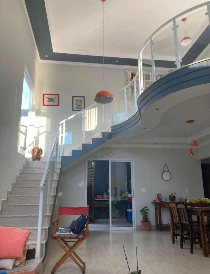 Casa à venda com 3 quartos, sendo 1 suíte, no condomínio Ibiaram 1, Itupeva - SP