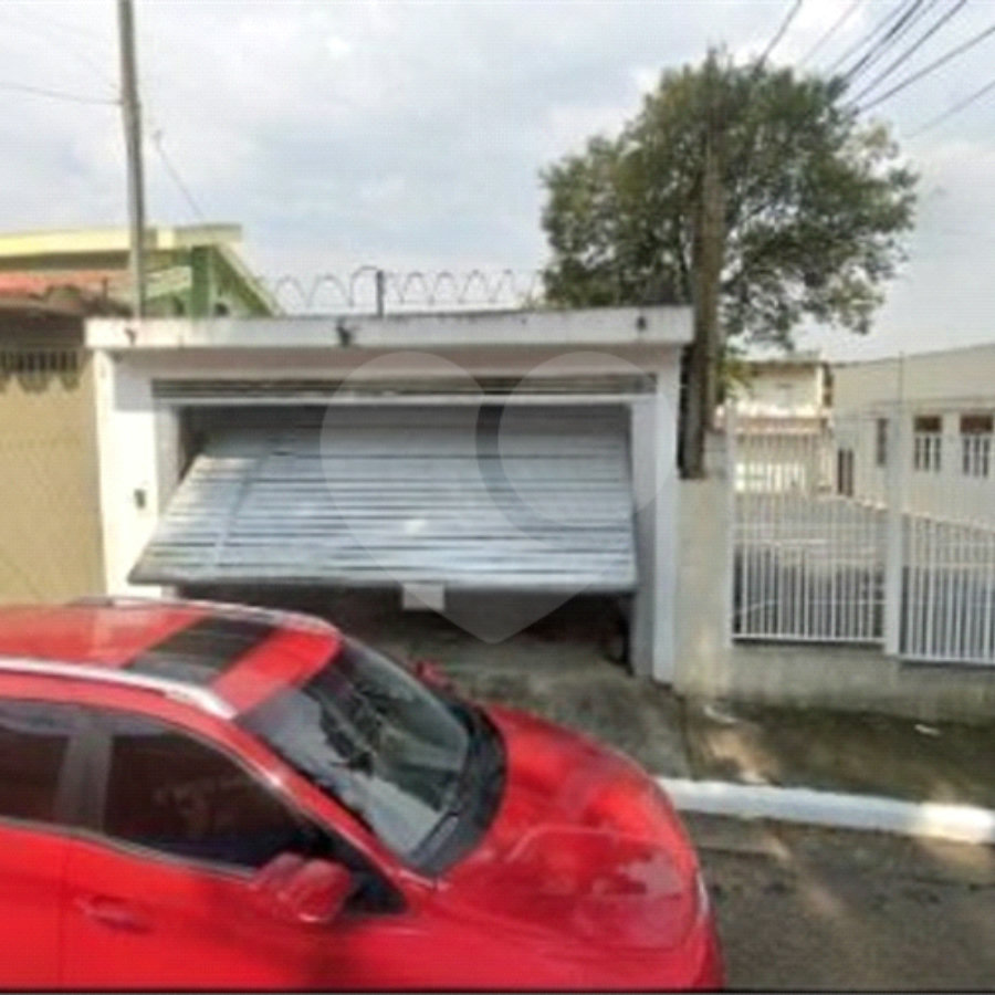 Casa com 200m² , 4 dormitórios , sendo 3 suítes , 2 vagas , à venda no Jabaquara.
