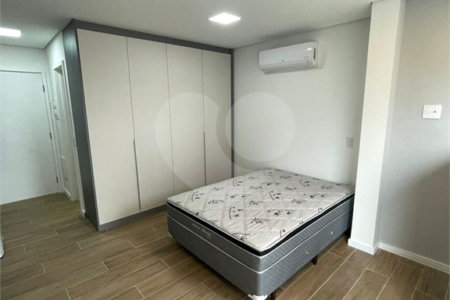 Lindo Studio com fino acabamento - IBIRAPUERA
