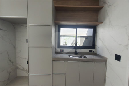 Casa à Venda de 03 dormitórios em São Carlos, no Condomínio Faixa Azul
