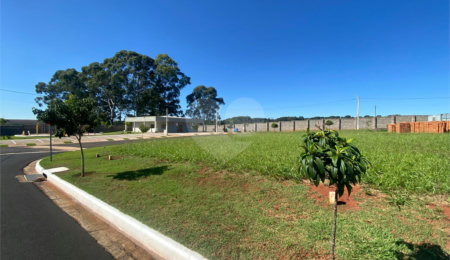 Terreno à venda no condomínio Recanto do Sabia, São Carlos - SP