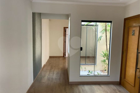 Casa térrea para venda no Planalto paraíso