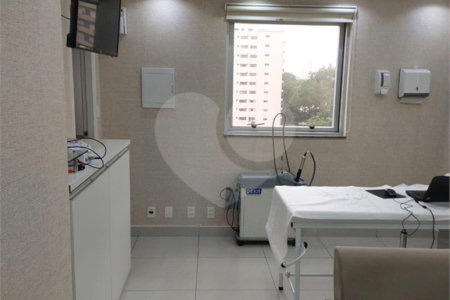 Salas comerciais ideal para clinica médica, escritório de advocacia e etc.