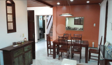 Casa à venda com 4 quartos, sendo 2 suítes,  em Albatroz, Armação dos Búzios, RJ