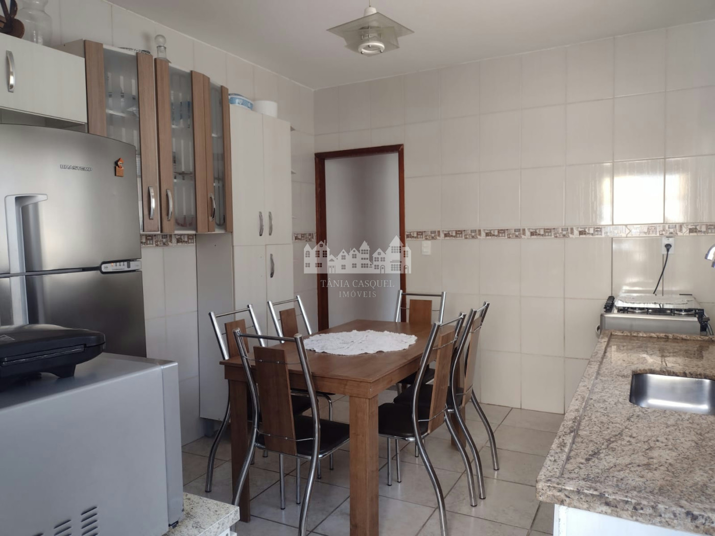 Casa à venda com 5 quartos no Centro de Atibaia/SP | Duas casas no mesmo terreno