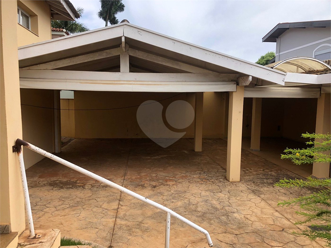 Casa para venda no Condomínio Parque Faber 1