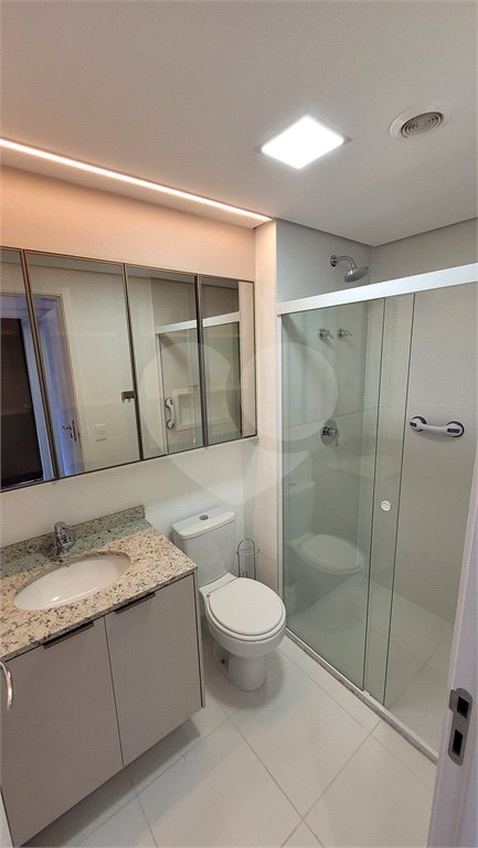 Apartamento de 2 quartos mobiliado à venda no Paraíso