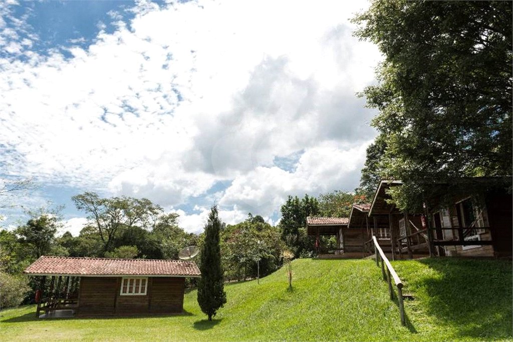 Fazenda à venda com 11 quartos no Centro, Analândia, SP