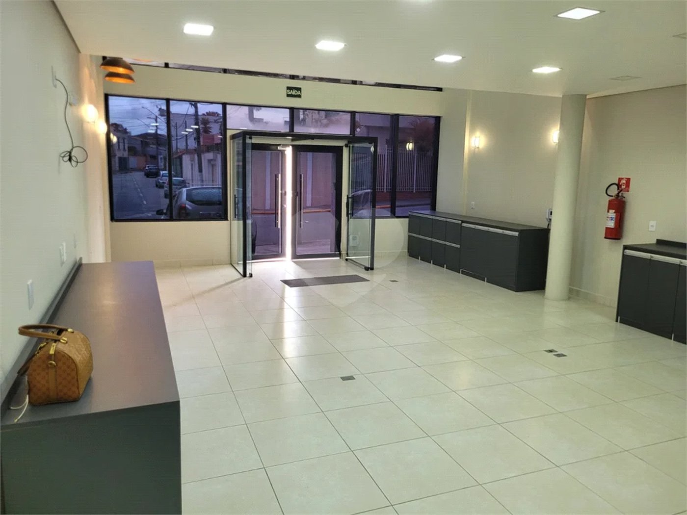 Ponto Comercial 200 m² 4 salas Jardim Armênia - Mogi das Cruzes SP