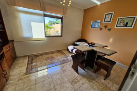 Casa à venda com 4 suítes no condomínio Villa Viana II, Cotia - SP