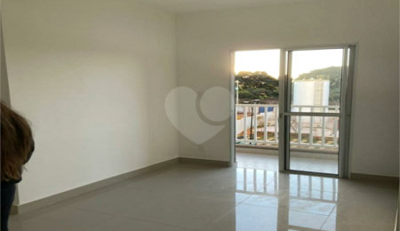 Apartamento à venda com 2 quartos em Residencial Parati, São Carlos, SP