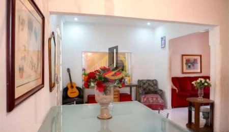 Casa à venda com 3 quartos, sendo 1 suíte,  em Cambuci, São Paulo, SP