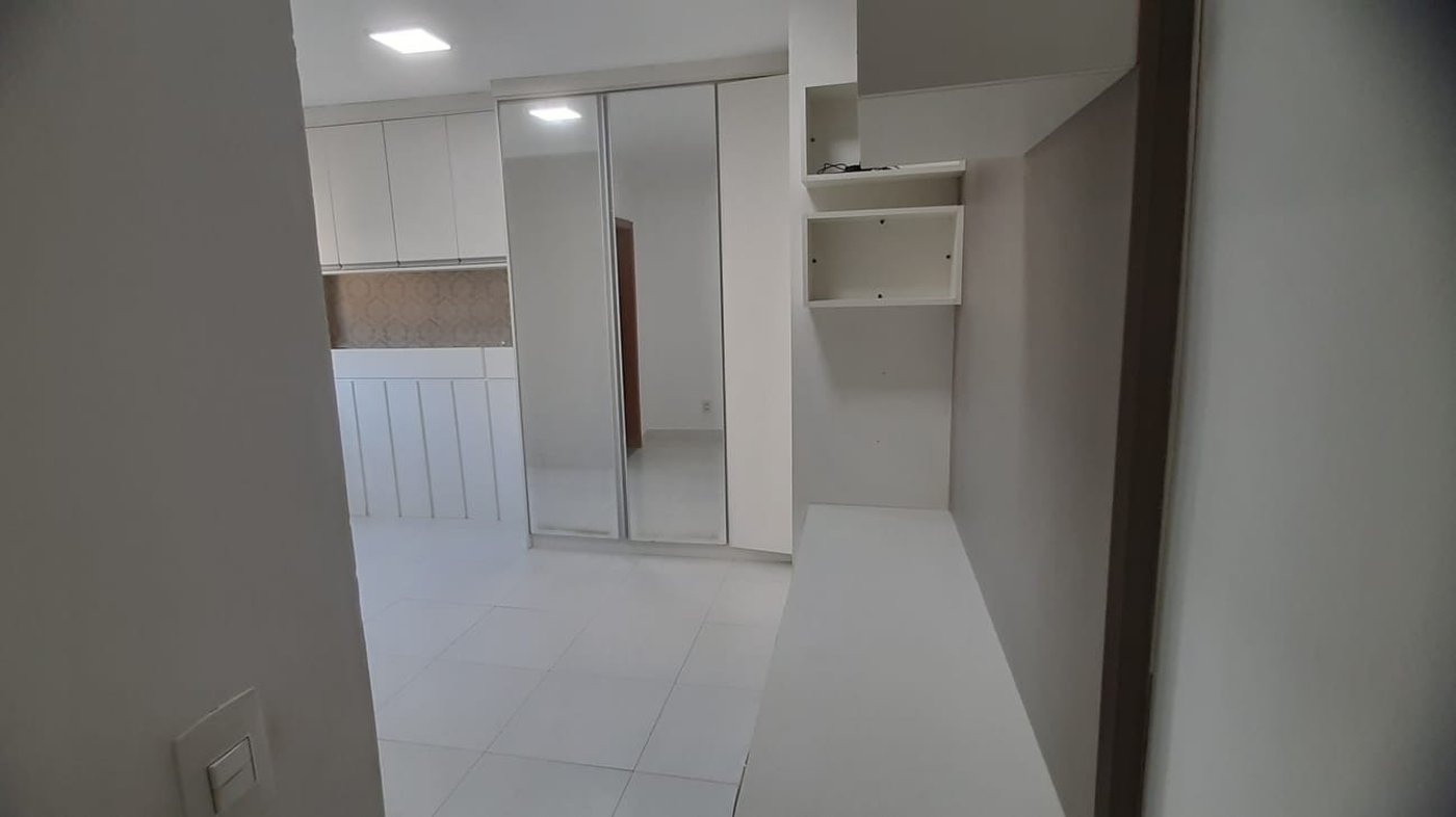 🏖️ BELO APARTAMENTO NO CORAÇÃO DA VILA CAIÇARA – PERTINHO DA PRAIA!