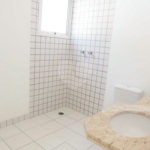 Casa à venda com 4 quartos, sendo 2 suítes, no condomínio Bristol Village, São Paulo - SP