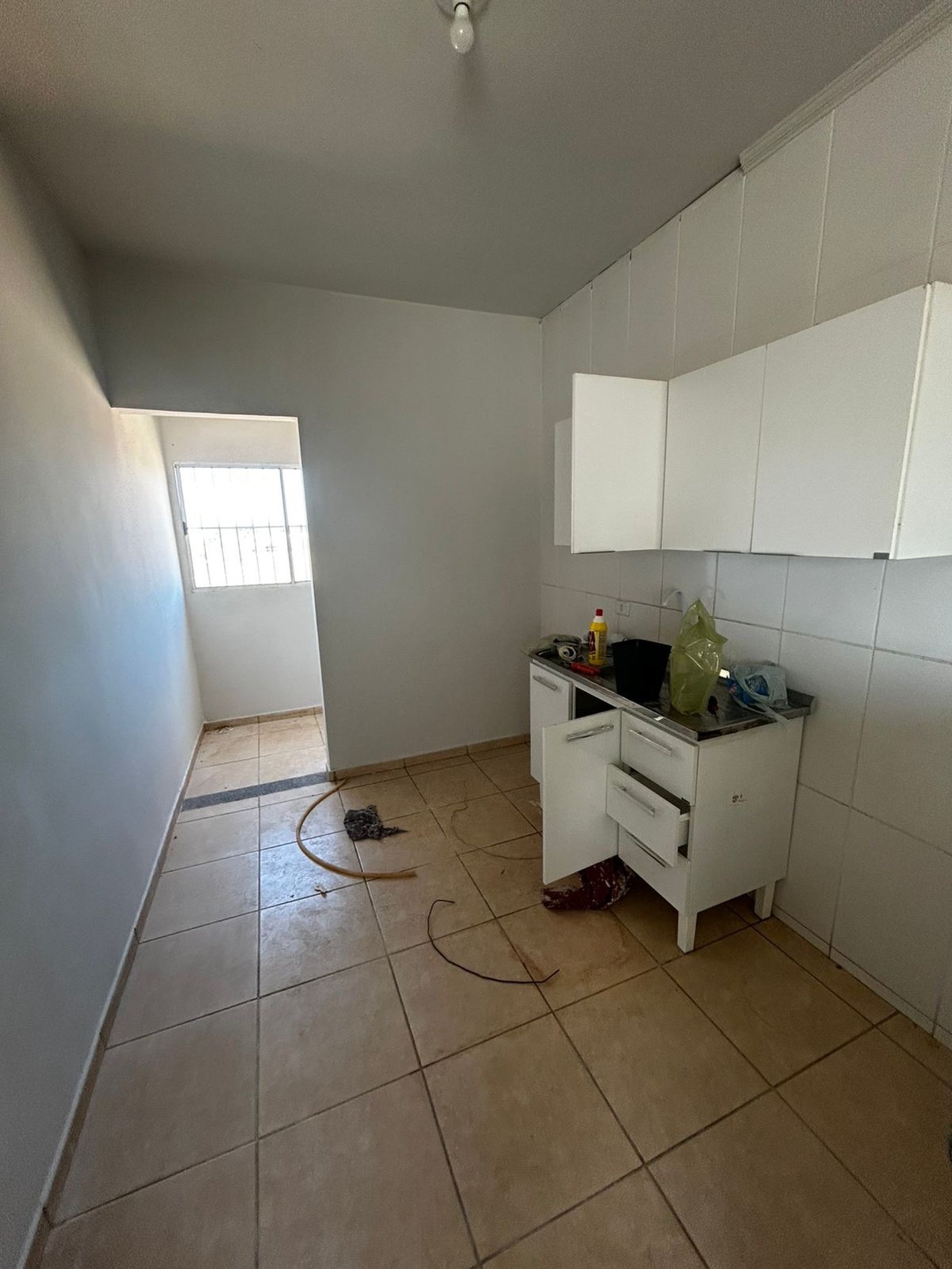 Apartamento para alugar com 2 quartos em Vila Nova, Três Lagoas, MS