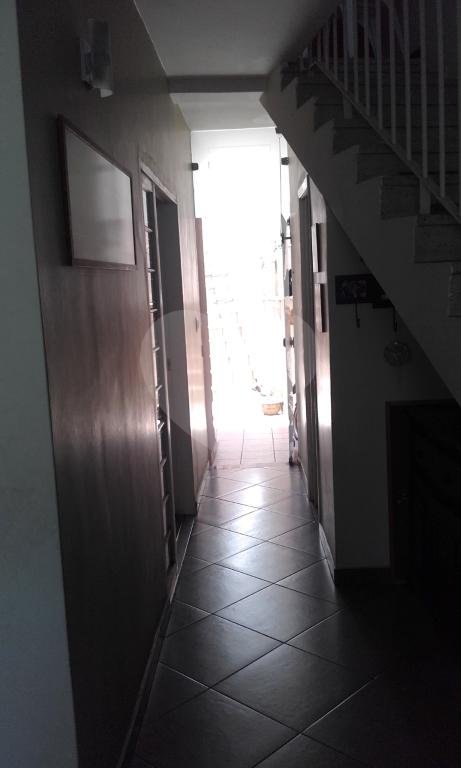 CASA 03 QUARTOS+01 ESCRITÓRIO+ DEPENDÊNCIA DE EMPREGADA COMPLETA - BAIRRO SANTANA!!!