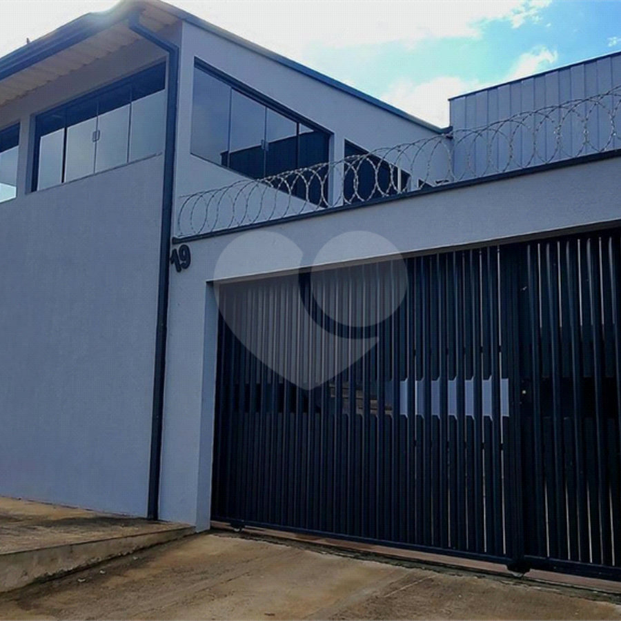Sobrado à venda no Balneário Santo Antônio – Broa