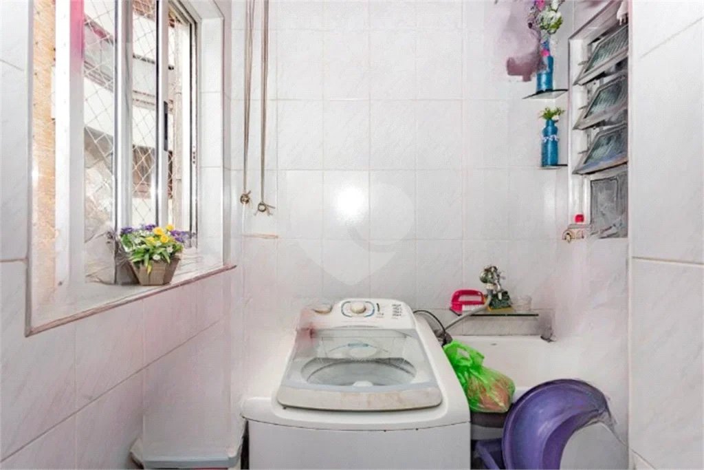 Apartamento de 1 dormitório com 42m2. sem vaga