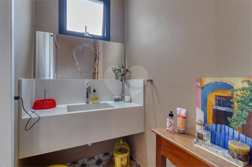 Casa à venda com 3 quartos, sendo 1 suíte, em Granja Julieta, São Paulo, SP