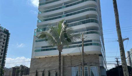 Apartamento à venda com 3 quartos, sendo 1 suíte,  em Canto do Forte, Praia Grande, SP
