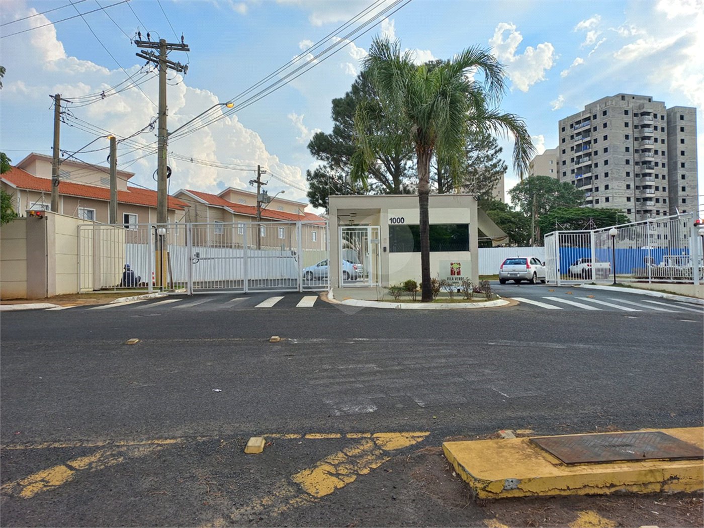 Casa no Condomínio Vila Verde Sabará.