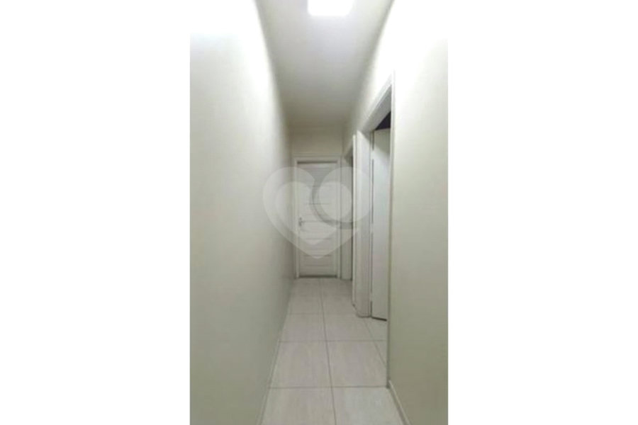 2 quartos e vaga de garagem