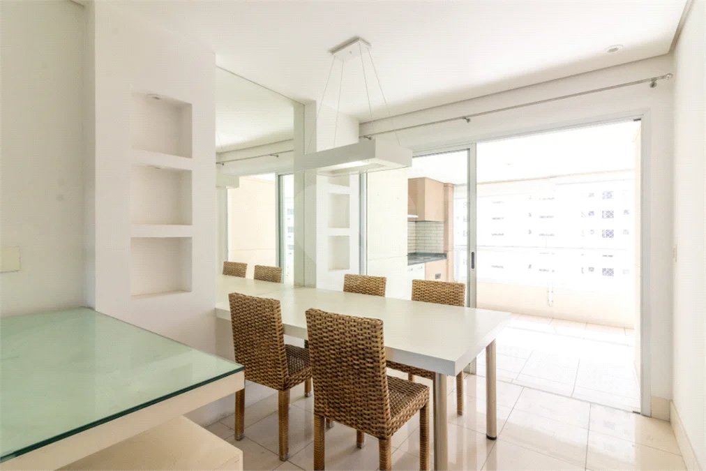 Vila Andrade / Jardim Sul - 4 dormitórios | 2 suítes | 3 vagas | depósito