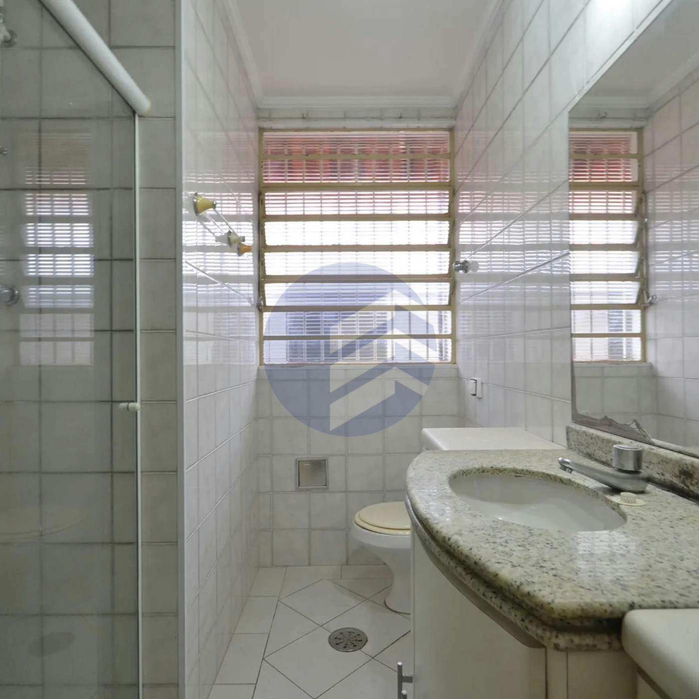 Sobrado à venda com 4 quartos em Jardim Trussardi, São Paulo - SP